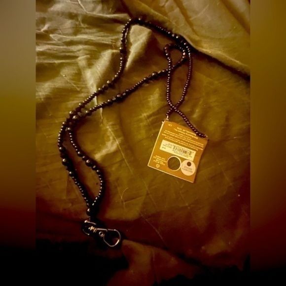 BLACK KEYHOLDER LAYNARD NECKLACE - Picture 1 of 5